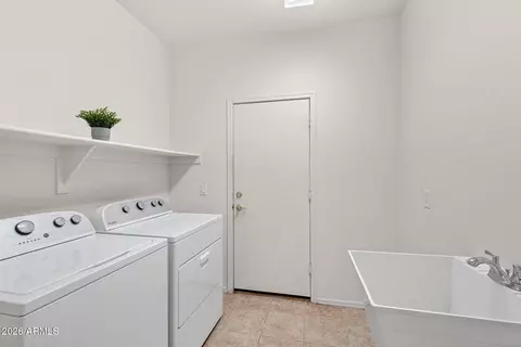 Other - 954 E Devon Dr, Gilbert, AZ 85296 photo 7 of 13