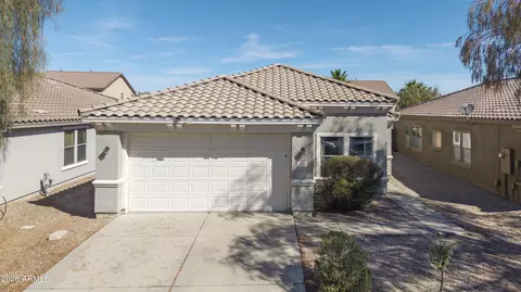 860 E Dust Devil Cir, San Tan Valley, AZ 85143