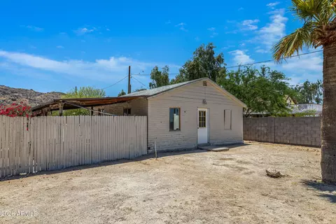 Exterior - 2241 E Desert Ln, Phoenix, AZ 85042 photo 3 of 9