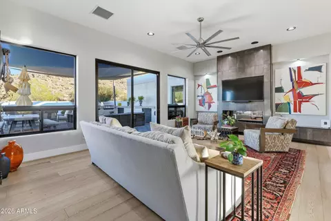Living - 4417 E Mountain View Rd, Phoenix, AZ 85028 photo 4 of 4
