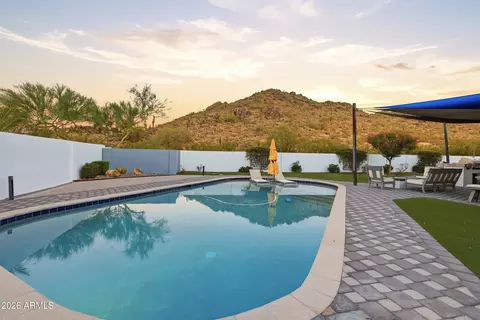 Exterior - 4417 E Mountain View Rd, Phoenix, AZ 85028 photo 9 of 13