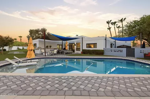 Exterior - 4417 E Mountain View Rd, Phoenix, AZ 85028 photo 7 of 13