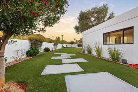 Exterior - 4417 E Mountain View Rd, Phoenix, AZ 85028 photo 5 of 13