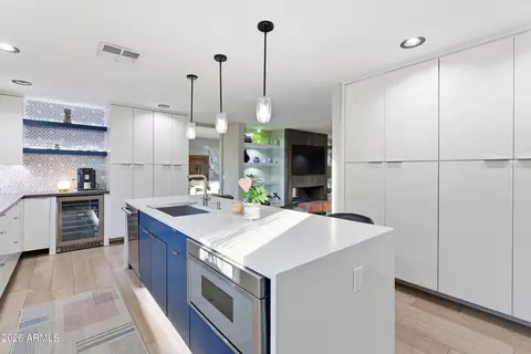 Kitchen - 4417 E Mountain View Rd, Phoenix, AZ 85028 photo 1 of 3