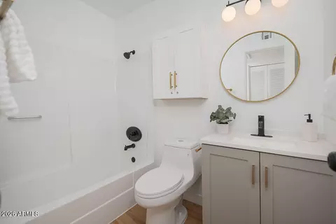 Bath - 720 S Dobson Rd #85, Mesa, AZ 85202 photo 1 of 1