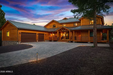 2220 S Monkshood Rd, Show Low, AZ 85901