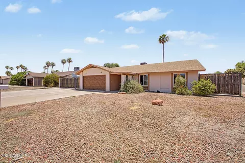Exterior - 3401 E Dahlia Dr, Phoenix, AZ 85032 photo 1 of 5