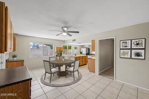 Dining - 3401 E Dahlia Dr, Phoenix, AZ 85032 photo 1 of 1