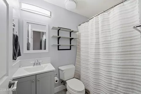 Bath - 9349 E Quarterline Rd, Mesa, AZ 85207 photo 1 of 3