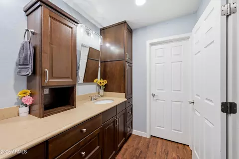 Bath - 9349 E Quarterline Rd, Mesa, AZ 85207 photo 3 of 3