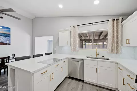 Kitchen - 9349 E Quarterline Rd, Mesa, AZ 85207 photo 2 of 3
