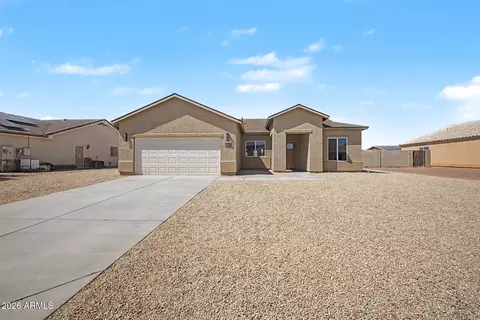 10364 W Mission Dr, Arizona City, AZ 85123