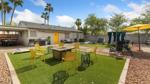 3132 N 15th Ave, Phoenix, AZ 85015