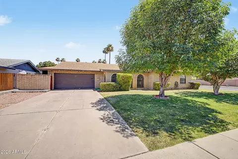 Exterior - 2403 E Del Rio Dr, Tempe, AZ 85282 photo 1 of 14