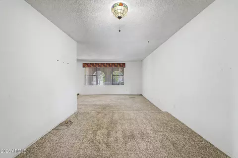 Living - 2403 E Del Rio Dr, Tempe, AZ 85282 photo 8 of 12