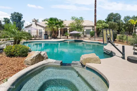 Exterior - 370 S Equestrian Ct, Gilbert, AZ 85296 photo 14 of 50