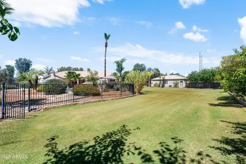 Exterior - 370 S Equestrian Ct, Gilbert, AZ 85296 photo 34 of 50