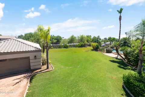 Exterior - 370 S Equestrian Ct, Gilbert, AZ 85296 photo 39 of 50