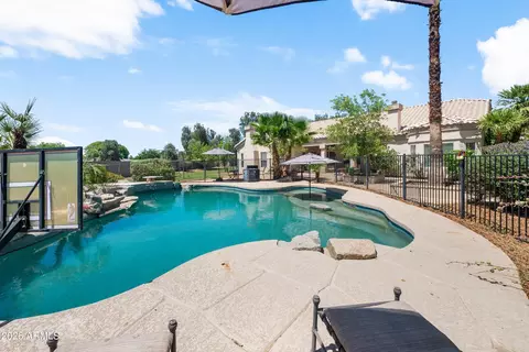 Exterior - 370 S Equestrian Ct, Gilbert, AZ 85296 photo 16 of 50