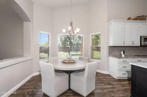 Dining - 370 S Equestrian Ct, Gilbert, AZ 85296 photo 2 of 2