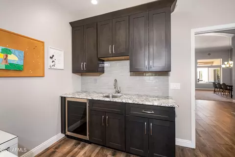 Kitchen - 370 S Equestrian Ct, Gilbert, AZ 85296 photo 11 of 11