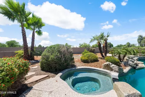 Exterior - 370 S Equestrian Ct, Gilbert, AZ 85296 photo 15 of 50