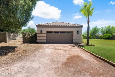 Exterior - 370 S Equestrian Ct, Gilbert, AZ 85296 photo 44 of 50