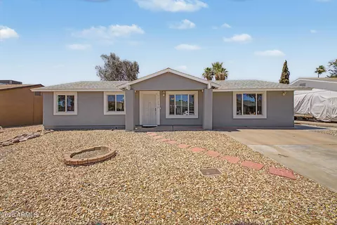 17256 N Paradise Park Dr, Phoenix, AZ 85032