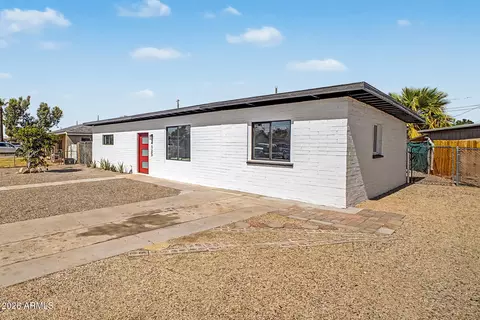 Exterior - 4123 N 30th Dr, Phoenix, AZ 85017 photo 4 of 10