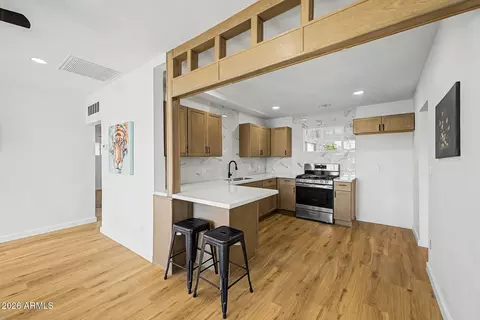 Kitchen - 4123 N 30th Dr, Phoenix, AZ 85017 photo 1 of 3