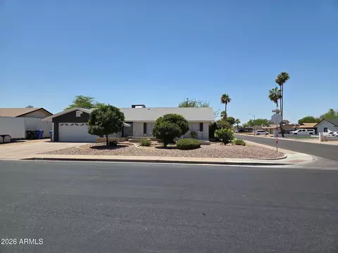 3555 W Acoma Dr, Phoenix, AZ 85053