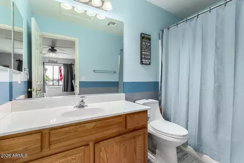 Bath - 3800 E Woodside Way, Gilbert, AZ 85297 photo 4 of 4
