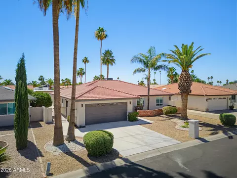 26405 S Greencastle Dr, Sun Lakes, AZ 85248