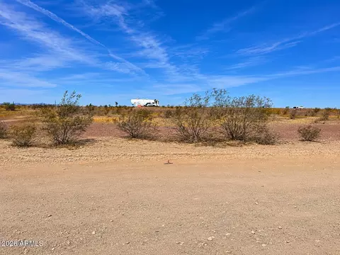 30702 N 299th Ave #49, Wittmann, AZ 85361