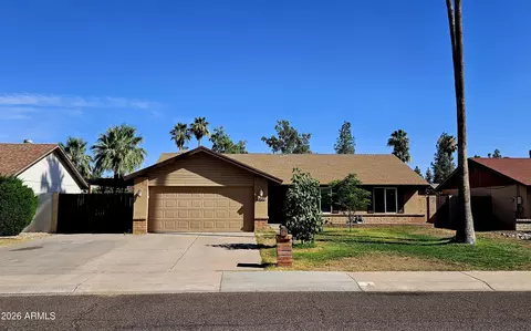 3437 W Helena Dr, Phoenix, AZ 85053