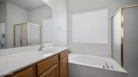 Bath - 4753 E Jude Ct, Gilbert, AZ 85298 photo 2 of 5