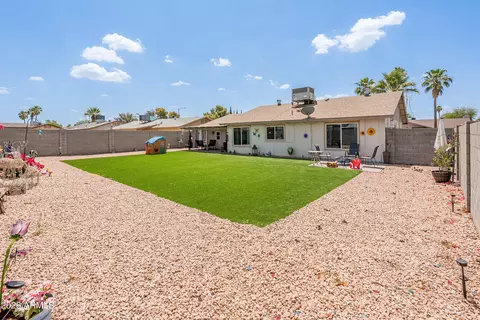 Exterior - 2520 E Libby St, Phoenix, AZ 85032 photo 7 of 12