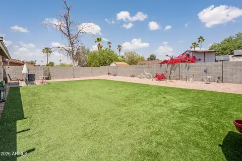 Exterior - 2520 E Libby St, Phoenix, AZ 85032 photo 5 of 12