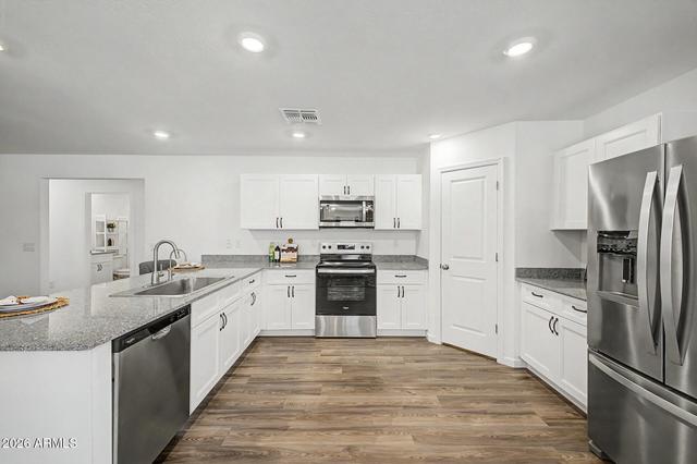 1796 W Laguna Dr, Coolidge, AZ 85128