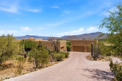 7676 E Nonchalant Ave, Carefree, AZ 85377