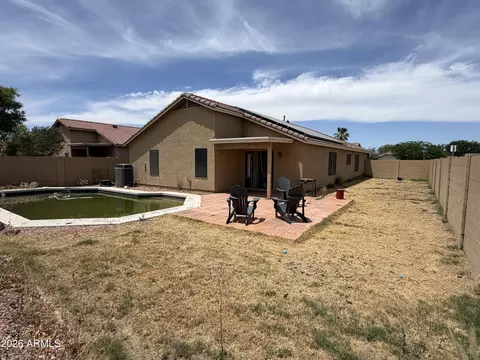 Exterior - 1117 E Gwen St, Phoenix, AZ 85042 photo 5 of 9