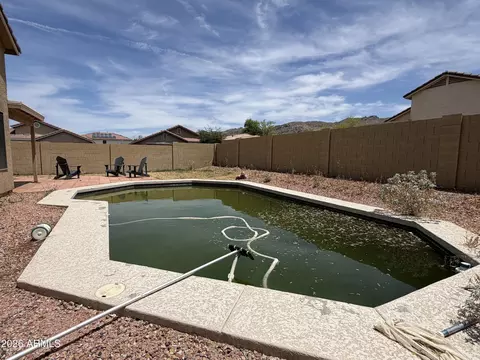 Exterior - 1117 E Gwen St, Phoenix, AZ 85042 photo 3 of 9