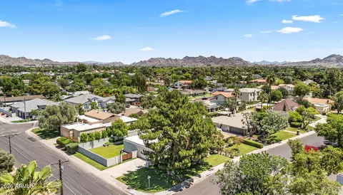 View/Area - 230 W Morten Ave, Phoenix, AZ 85021 photo 6 of 6