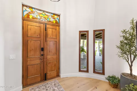 Entry Way - 230 W Morten Ave, Phoenix, AZ 85021 photo 1 of 7