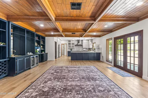 Living - 230 W Morten Ave, Phoenix, AZ 85021 photo 6 of 11