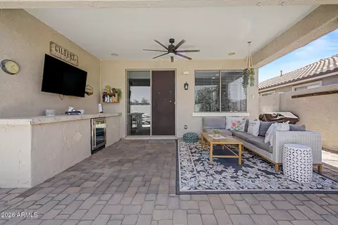 Exterior - 4382 E Killarney St, Gilbert, AZ 85298 photo 6 of 17