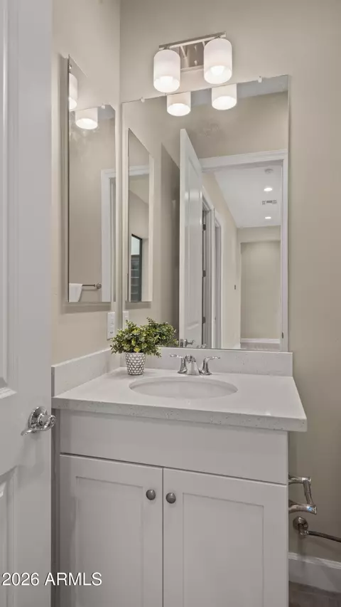 Bath - 3882 E Andalusia Ave, Gilbert, AZ 85298 photo 5 of 8