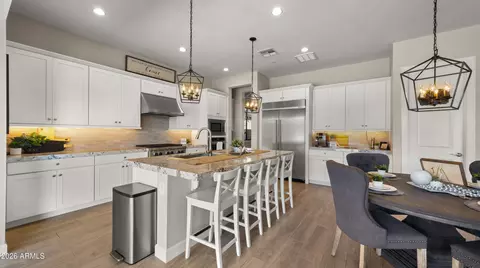 Kitchen - 3882 E Andalusia Ave, Gilbert, AZ 85298 photo 2 of 3