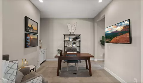 Entry Way - 3882 E Andalusia Ave, Gilbert, AZ 85298 photo 5 of 8