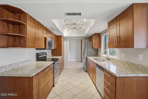 Kitchen - 1830 E Tulane Dr, Tempe, AZ 85283 photo 2 of 5